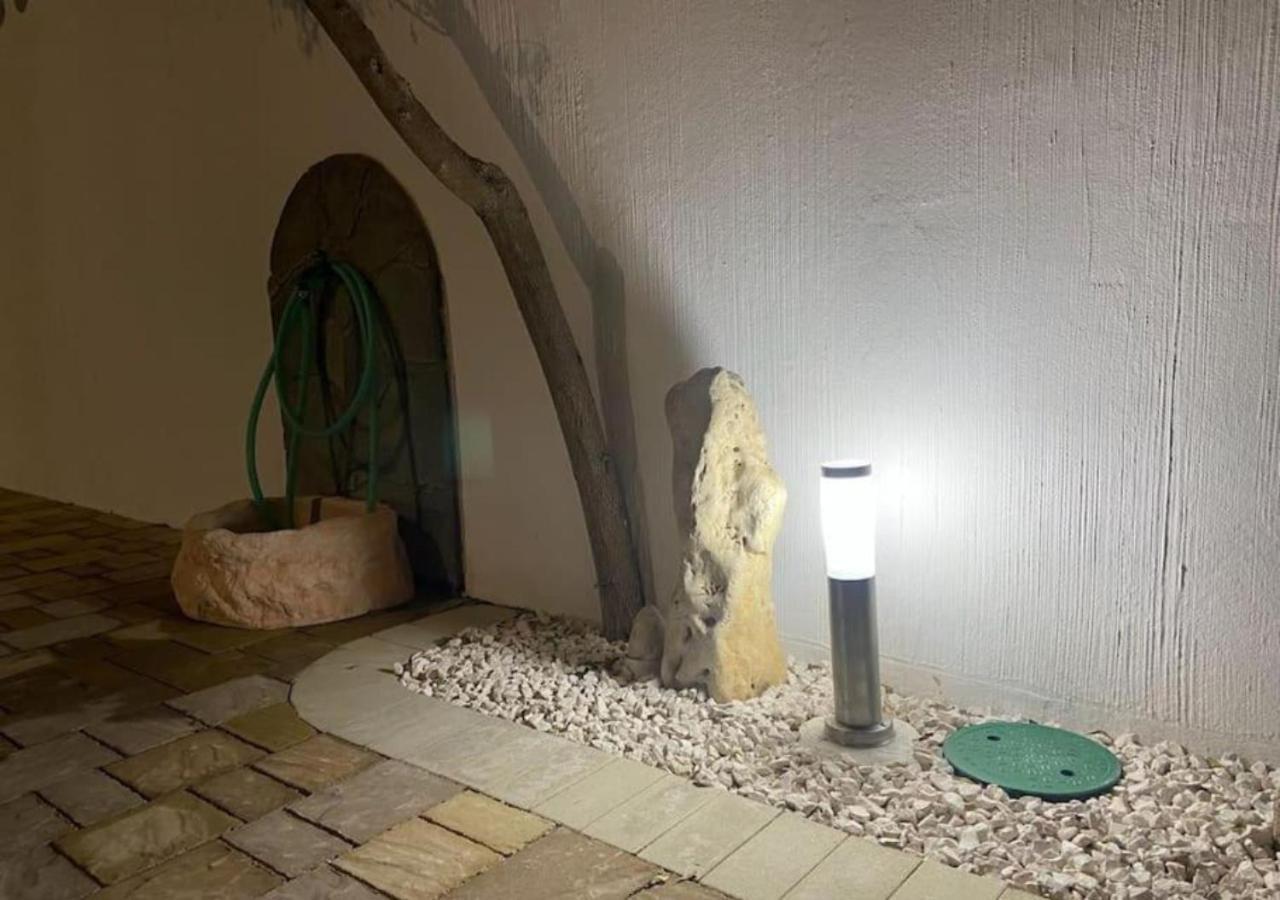 Loft Comodo Ed Elegante • Wi-Fi E Colazione Sanluri Exterior foto